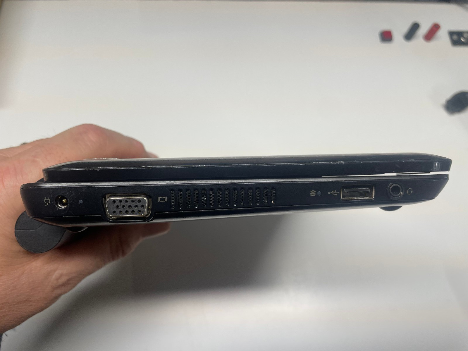 HP MINI 210-1032CL
