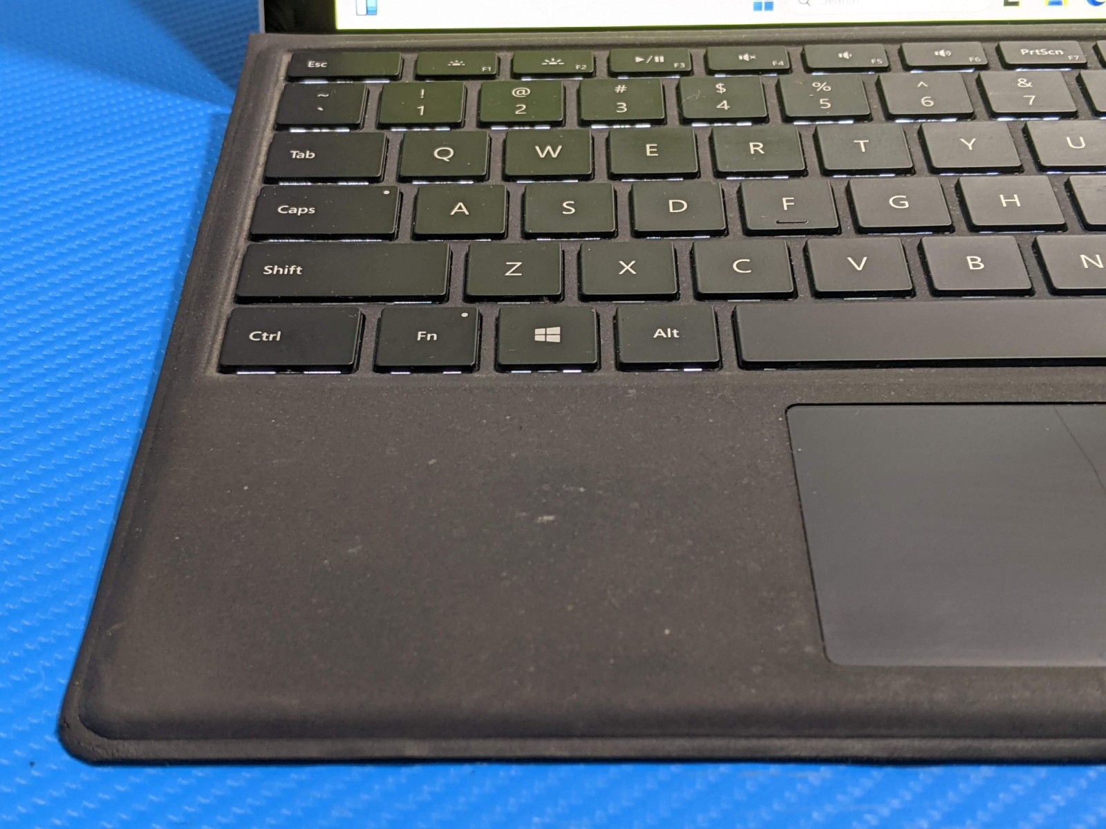 MS Surface Pro 6 1796 12.3″ 2736×1824 TOUCH i7-8650U 1.9GHz 8GB 256GB SSD AS-IS