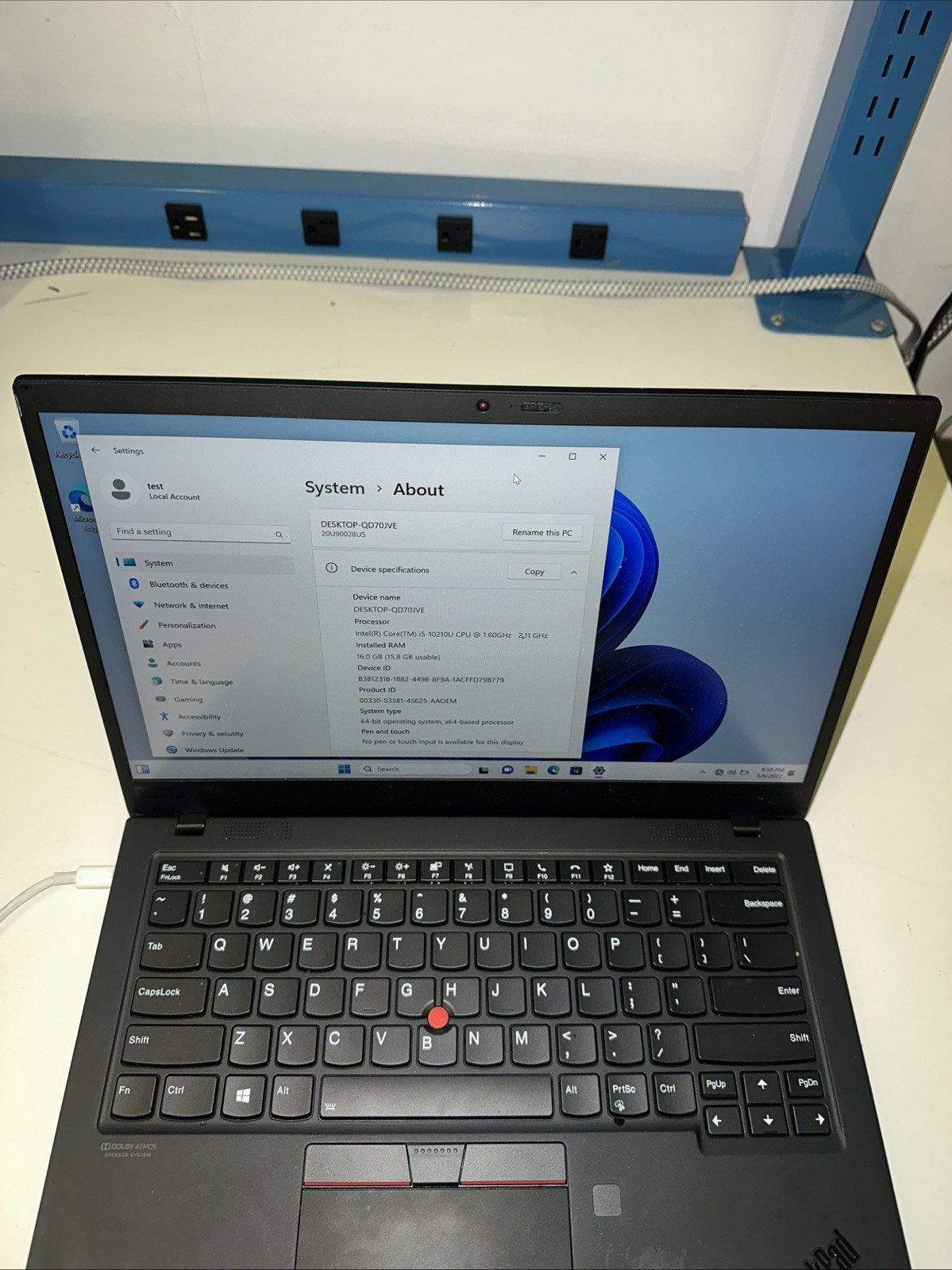 Lenovo ThinkPad X1 Carbon Gen 8 14″ FHD i5-10210U 16GB 512GB SSD Windows 11 Pro