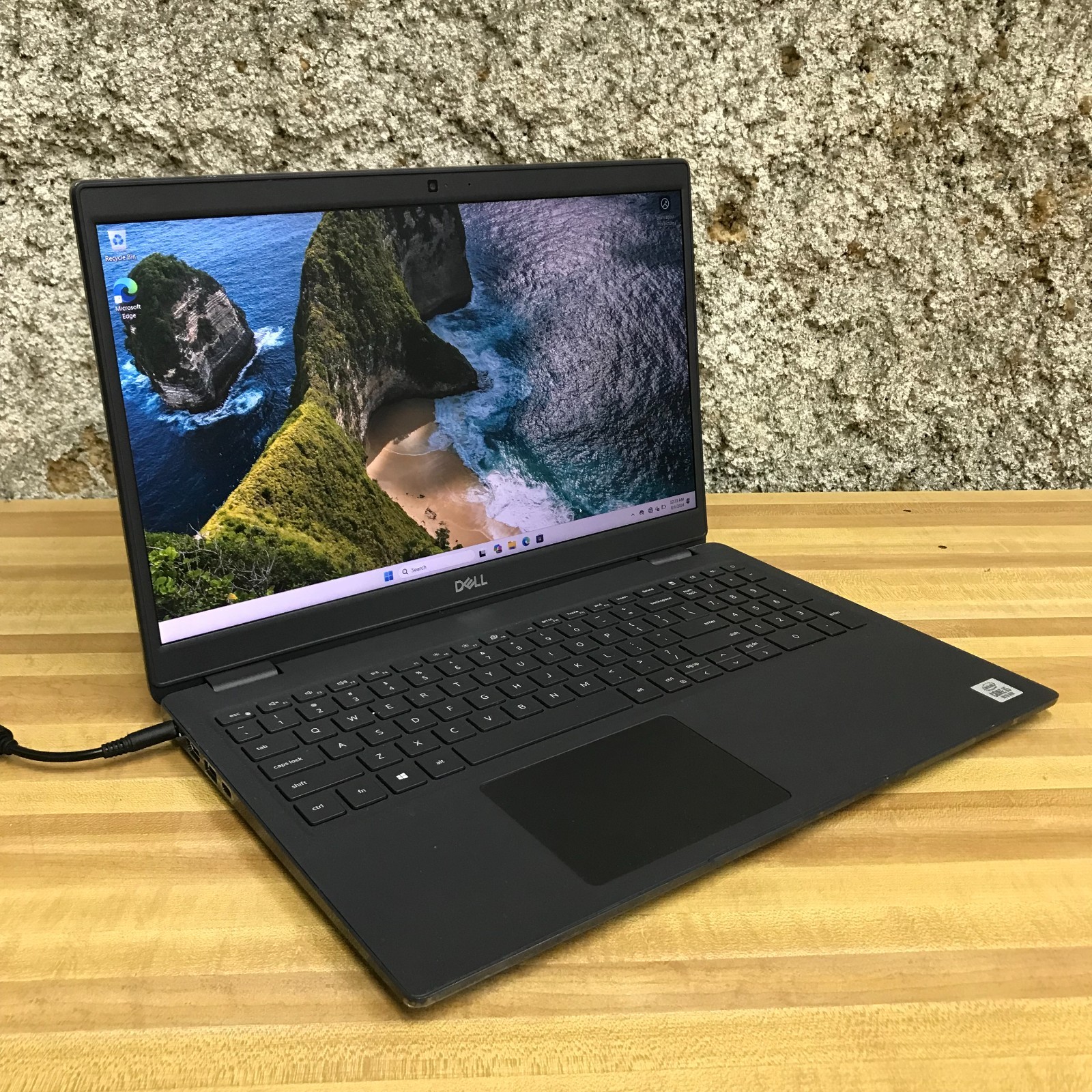 Dell Latitude 3510 Laptop i5-10210U 1.60GHz 16GB RAM 256GB SSD (Windows 11 Pro)