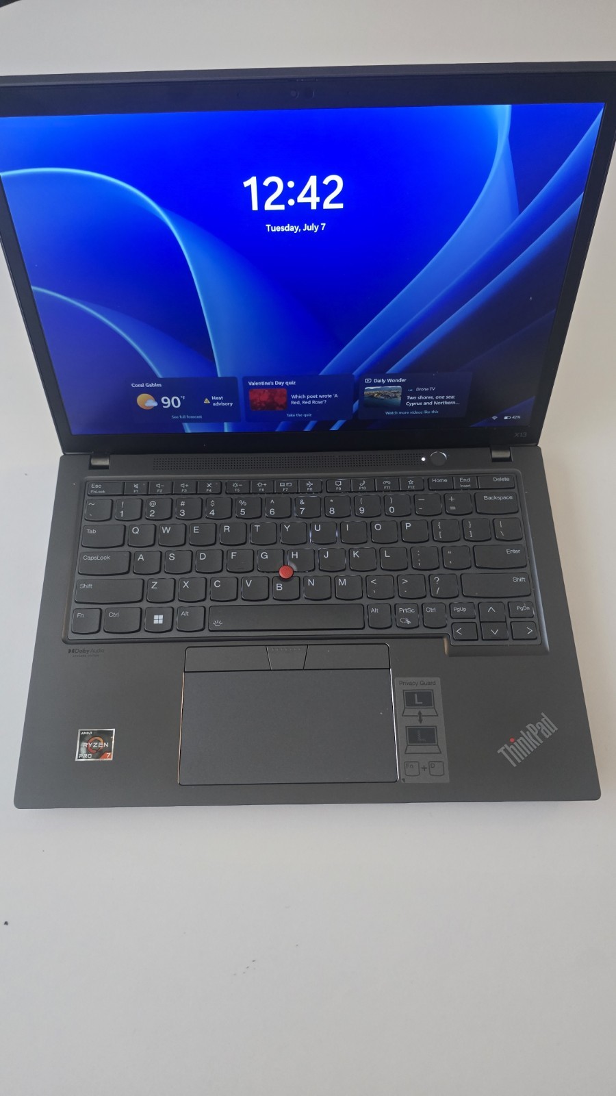 Lenovo ThinkPad X13 Gen3 Ryzen 7 Pro 685OU 2.75GHZ/16GB/1TB SSD/Radeon 680M