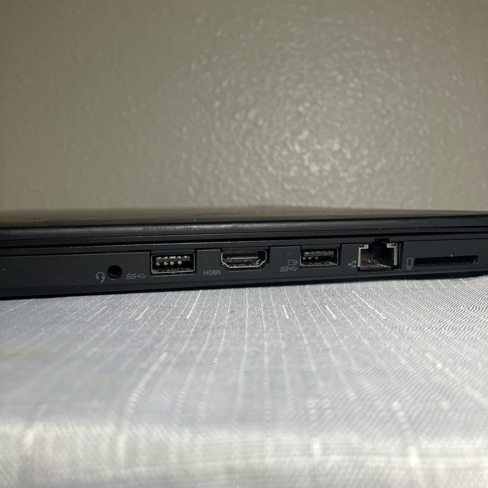 Libreboot Lenovo ThinkPad T480 i5 16GB DDR4 500GB NVMe 72Wh Bat WiFi 6E -Debian