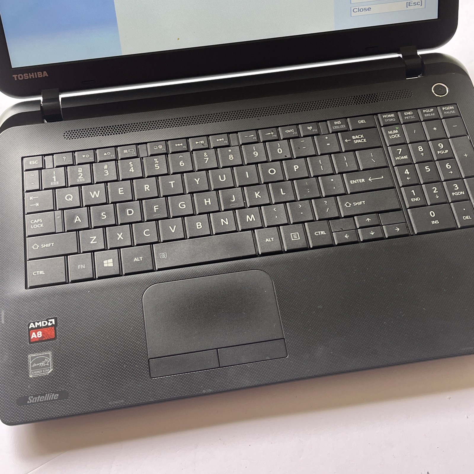 TOSHIBA SATELLITE C55D B5102 Includes Power Supply. Powers On.
