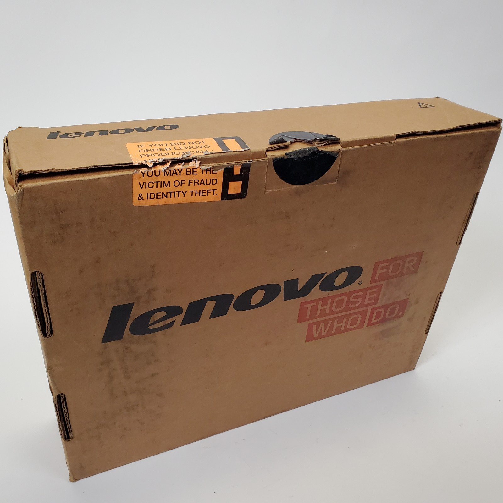 Lenovo G585 15.6″ Laptop AMD E1 4GB RAM 250GB HDD PSU Mouse Box Parts Repair