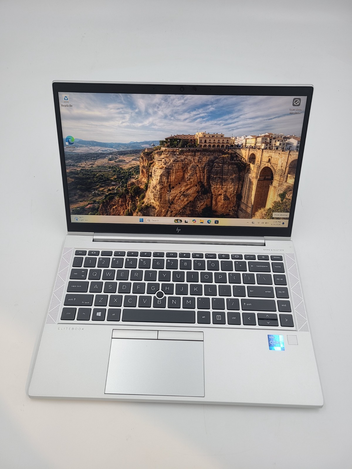 HP EliteBook 840 G8 i7-1165G7 2.70GHz 16GB Ram 256GB SSD Win 11 Pro