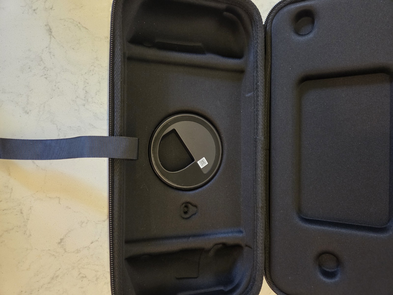 Lenovo Legion Go Z1 Extreme 512GB w Dock And Grip Connector CLEAN