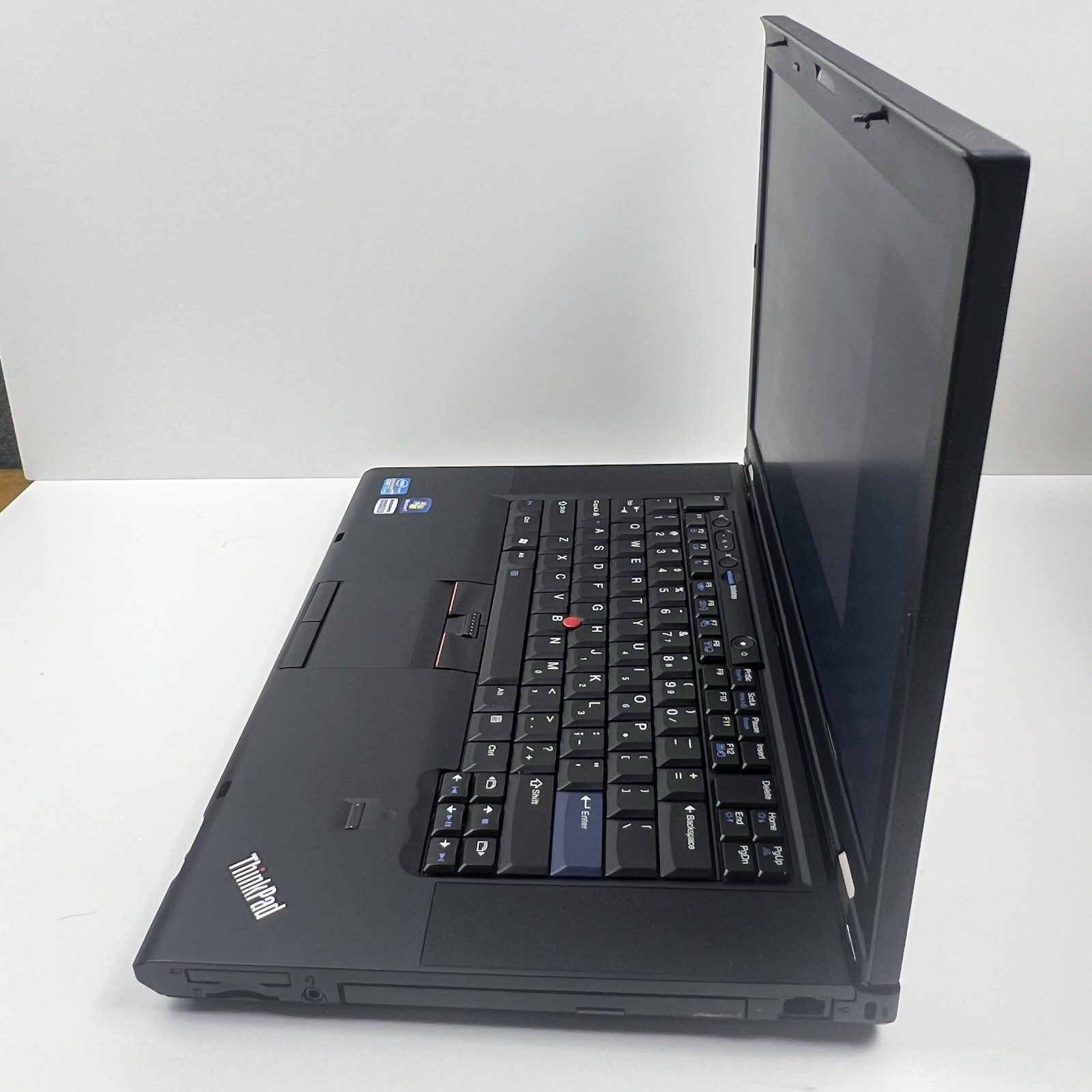 Lenovo ThinkPad T520 Intel i7-2640M 8GB 320GB HDD Linux Mint OS w/ Charger|ELP83