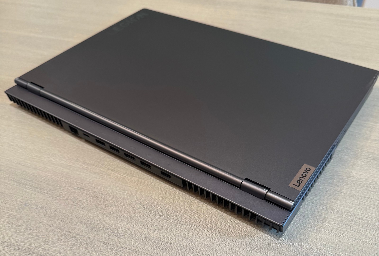 Lenovo Legion 7i Gray 165Hz QHD+ i9-11980HK 2.60GHz 32GB 2TB SSD RTX 3080 16GB