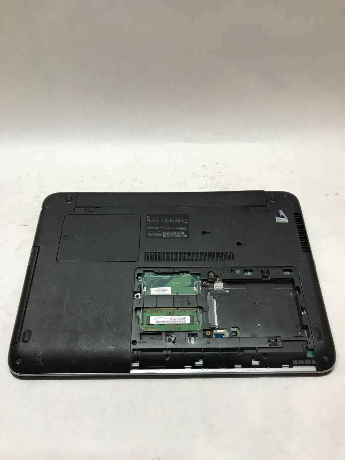 HP ProBook 455 G3 15″ AMD A8-7410 4GB RAM NO HDD/OS Missing Bottom Cover!!! – DW