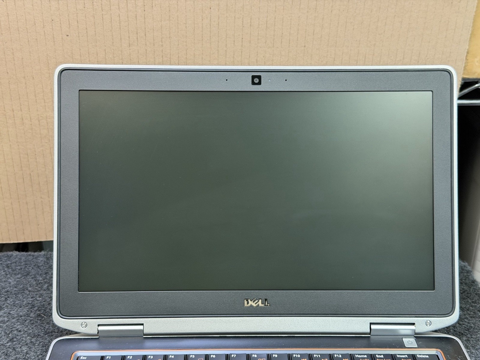 Dell Latitude E6320 i5-2520M @2.5GHz 2GB RAM 250GB HDD (No Battery)