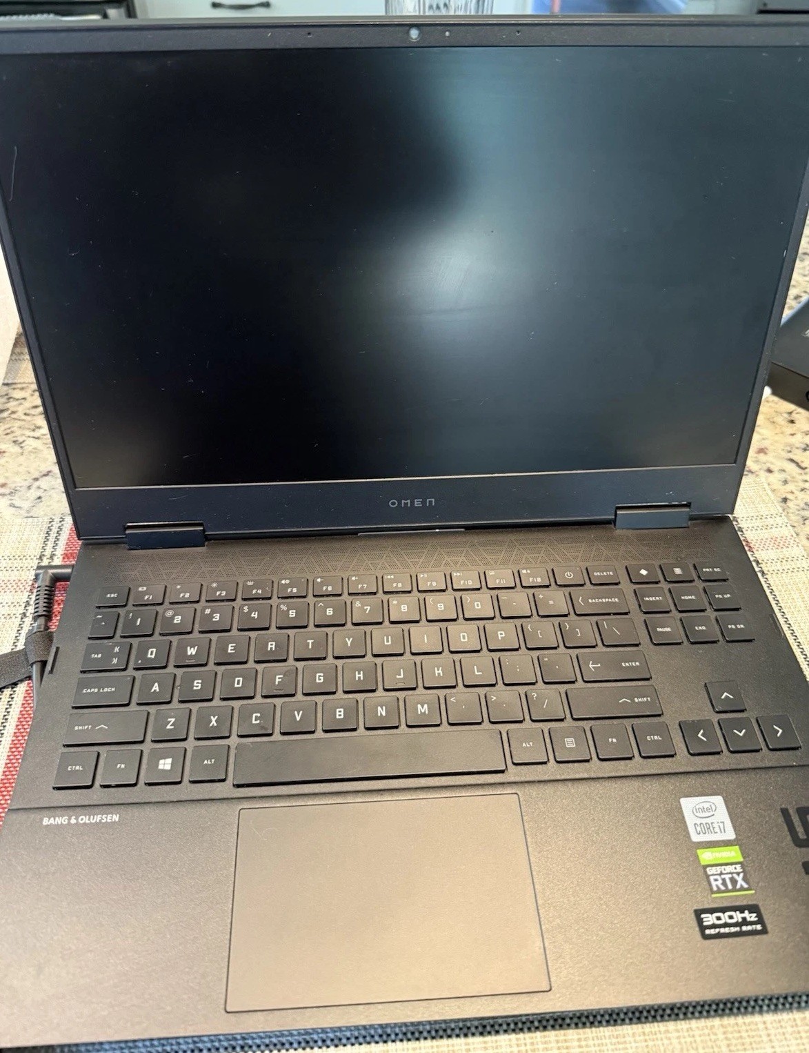 HP OMEN 15.6″ Gaming Laptop (Intel i7 NVIDIA GeForce RTX 3070 512GB SSD 300hz)