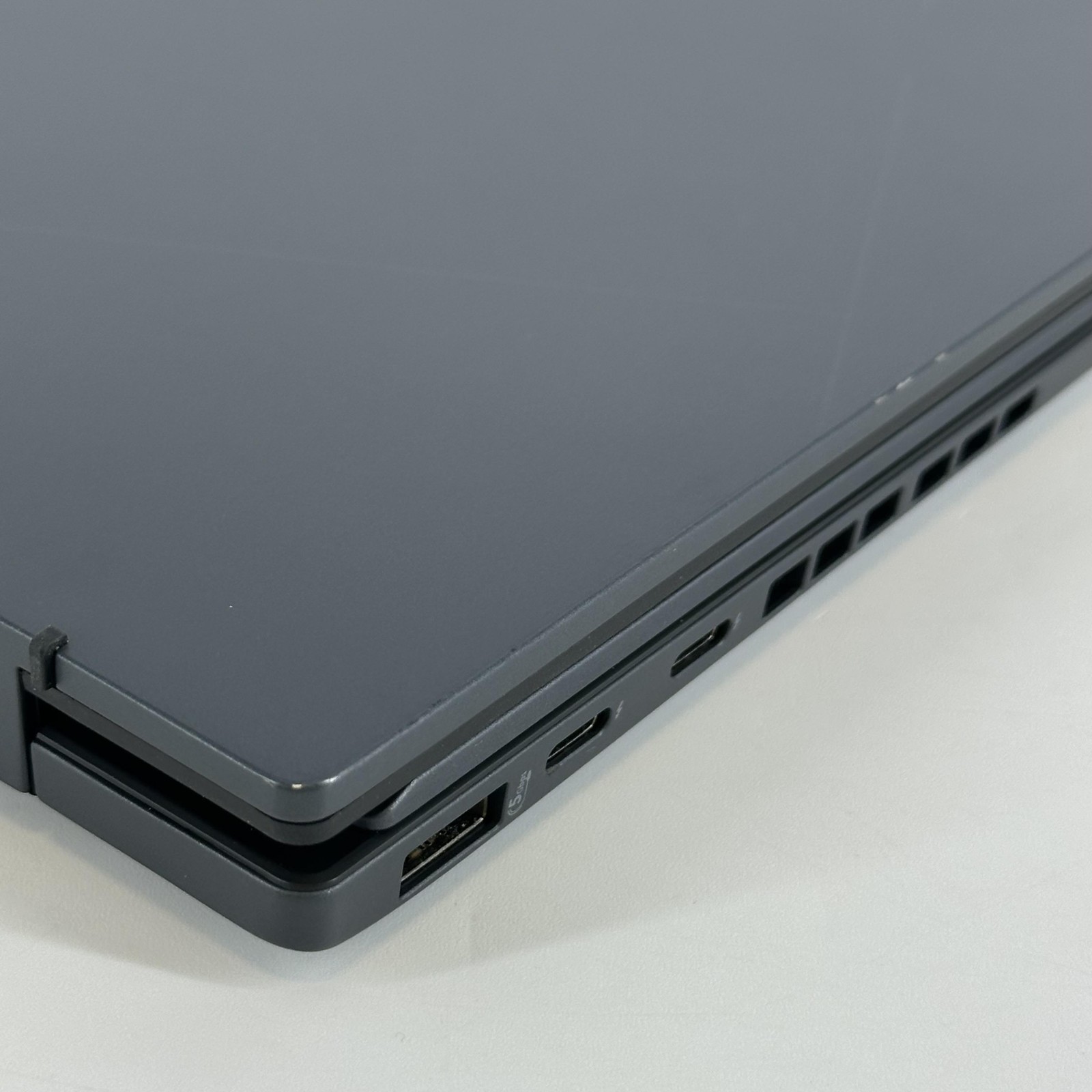 Asus Zenbook Duo 14 Gray FHD+ TOUCH 3.8 GHz Ultra 7 155H 16GB RAM 1TB SSD Good