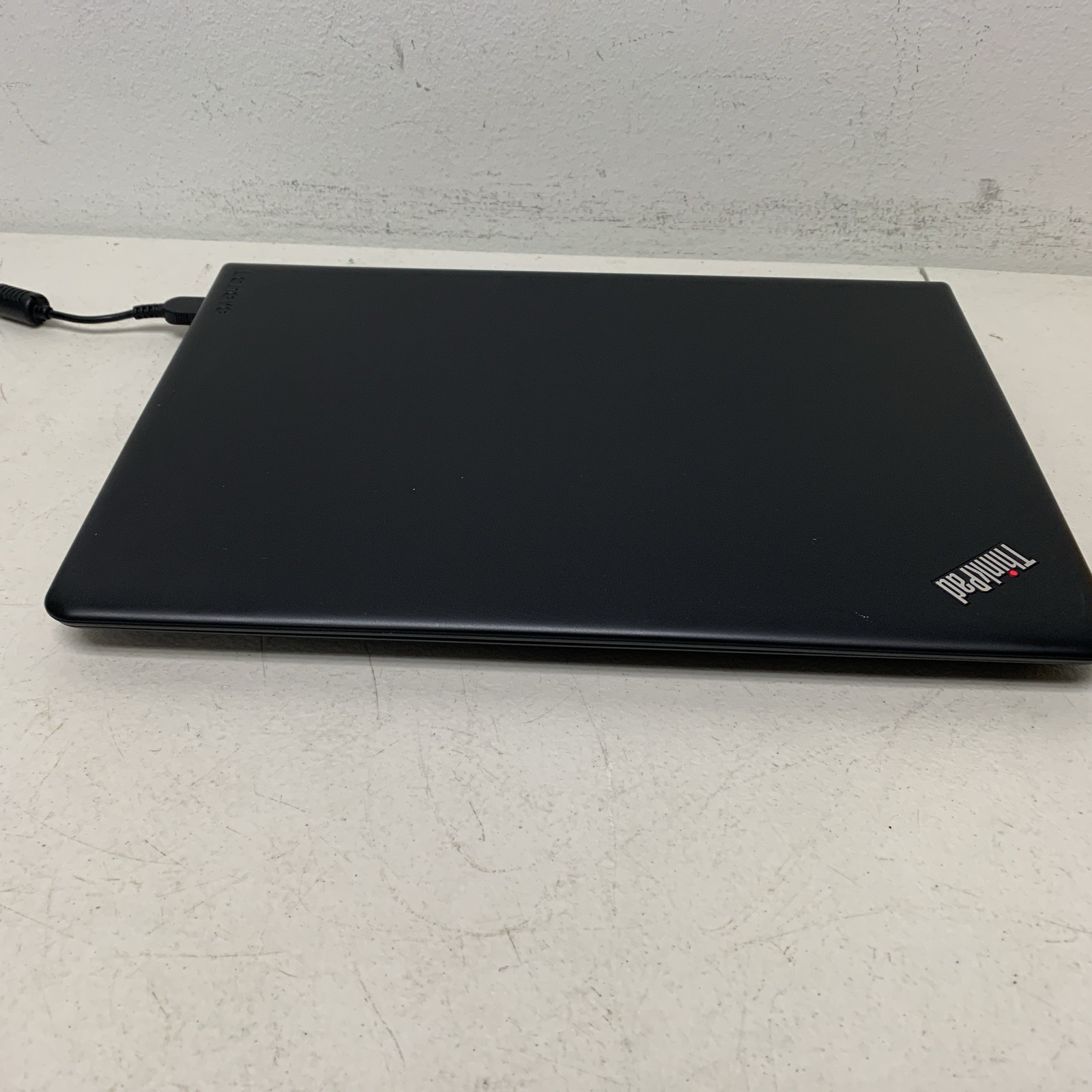 Lenovo ThinkPad E470 i5-7200U 8GB Ram 240GB SSD Wind 11 P Need Bat, Screen