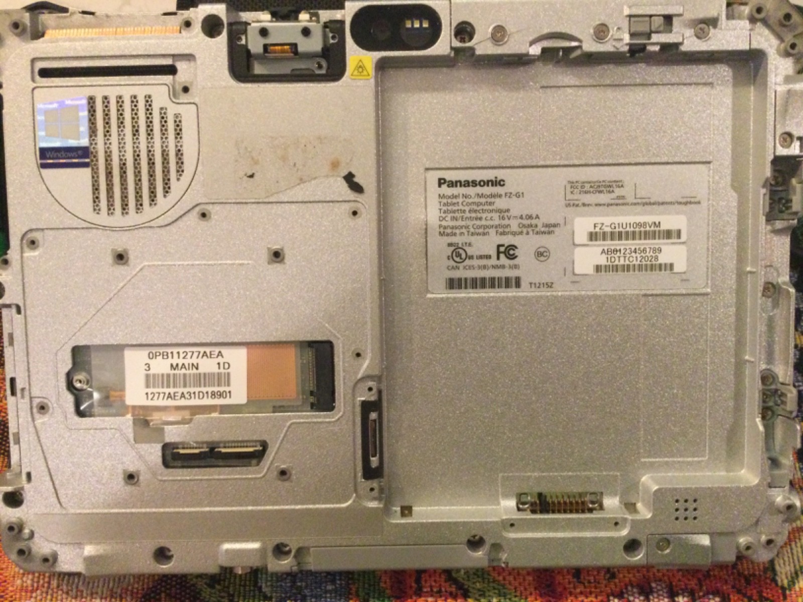 Panasonic Toughpad FZ-G1 i5-7300U 2.60GHz 8GB RAM, Bios Lock For Parts Or Repai