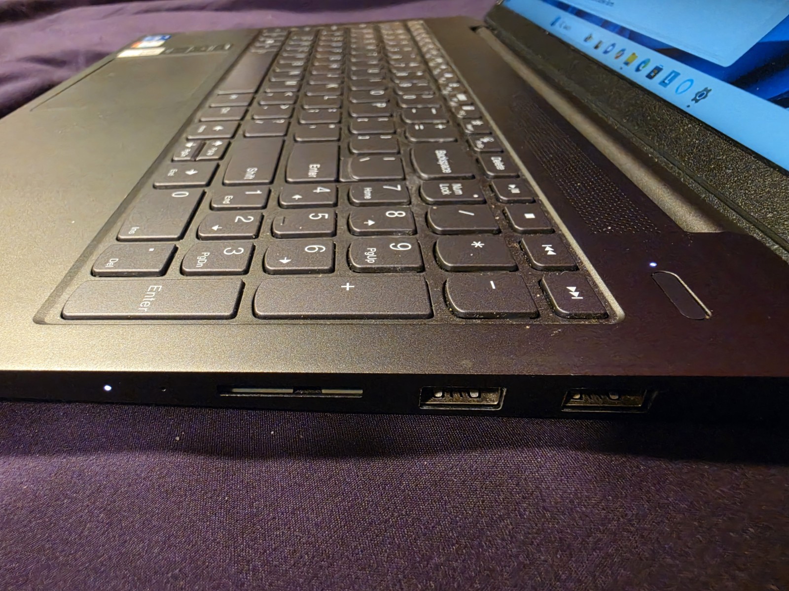 Lenovo IdeaPad 5 15ITL05 15.6in i5-1135G7 16GB 475GB SSD Win11 Black