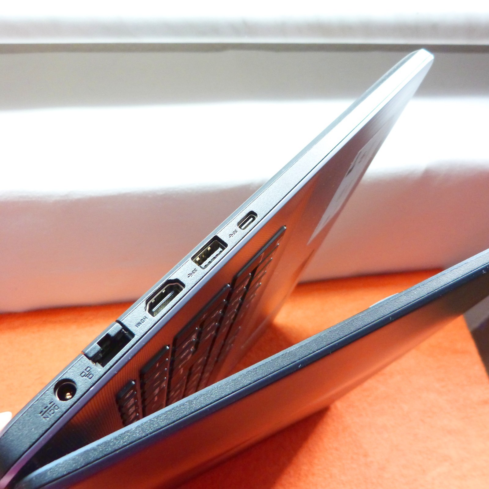 Asus F705 VivoBook 17 inch | 512GB SSD Windows 11 | 8GB RAM NEW USB-C HDMI QUAD