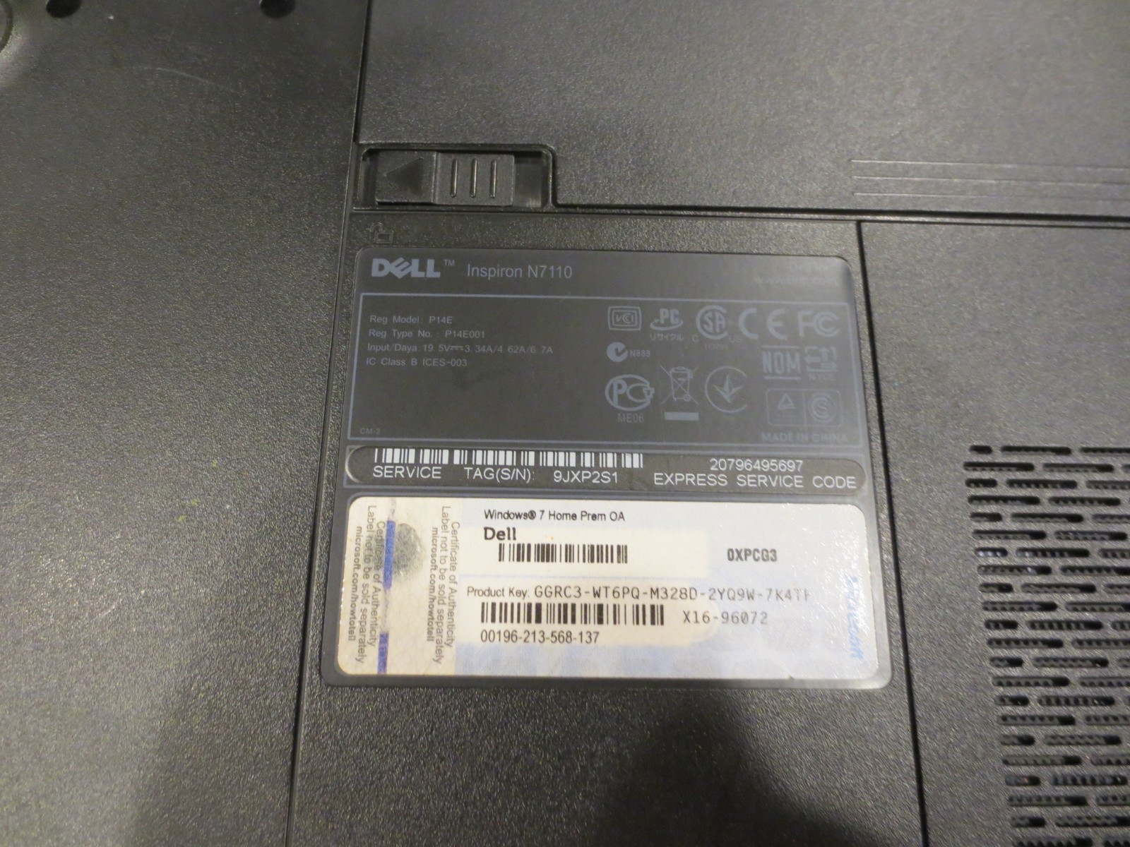Dell Inspiron N7110 17″ Laptop Intel i7-2670 1TB HD 8GB Ram 2.2GH DVD RW Win 10