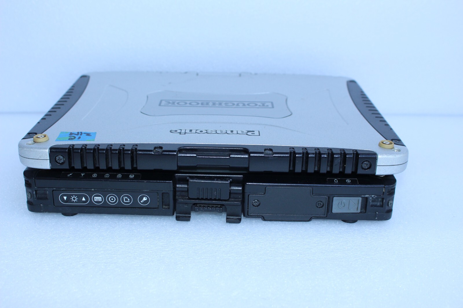 Panasonic TOUGHBOOK CF-19 MK-5 Core i5-2520M 16GB/ 240GB SSD/ Win10 PRO64/