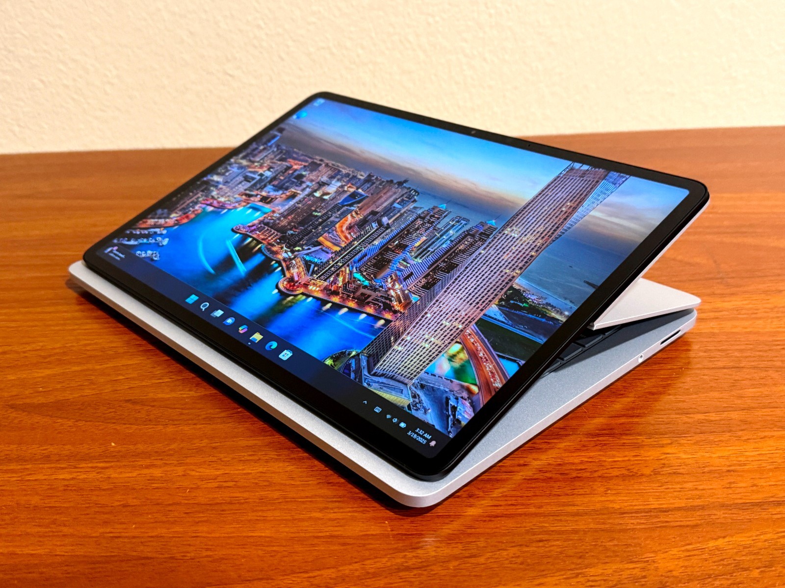 Microsoft Surface Laptop Studio 14.4″ i7 11370H 32GB 1TB SSD Nvidia RTX A2000