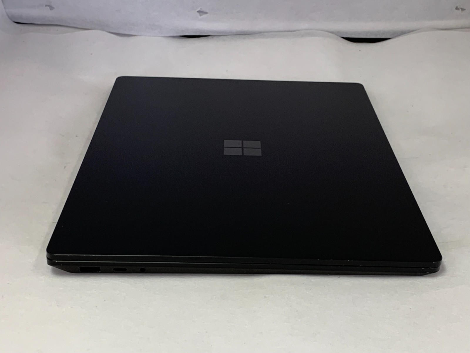 Microsoft Surface Laptop 4 1979 15″ Touch i7-1185G7 16GB 512GB W11P