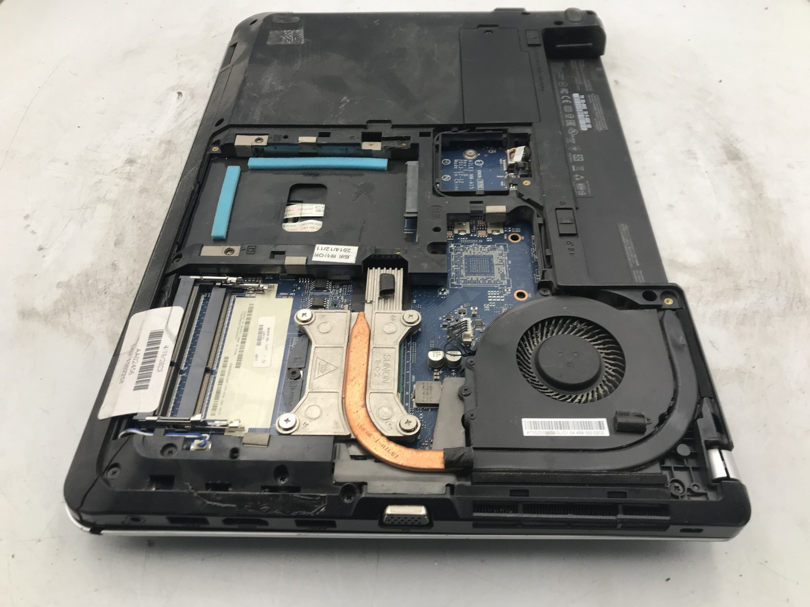 LENOVO THINKPAD E440 – BOOTS TO BIOS – INTEL I5 4200M – NO RAM – READ DESC – BB!