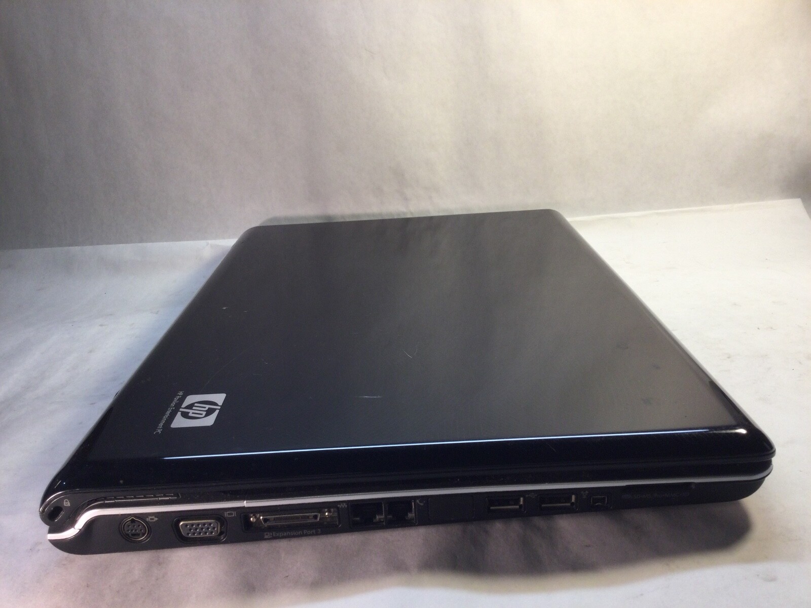 HP Pavilion dv9500 17″ Laptop AMD Turion 64 X2- DIM BACKLIGHT- MZ