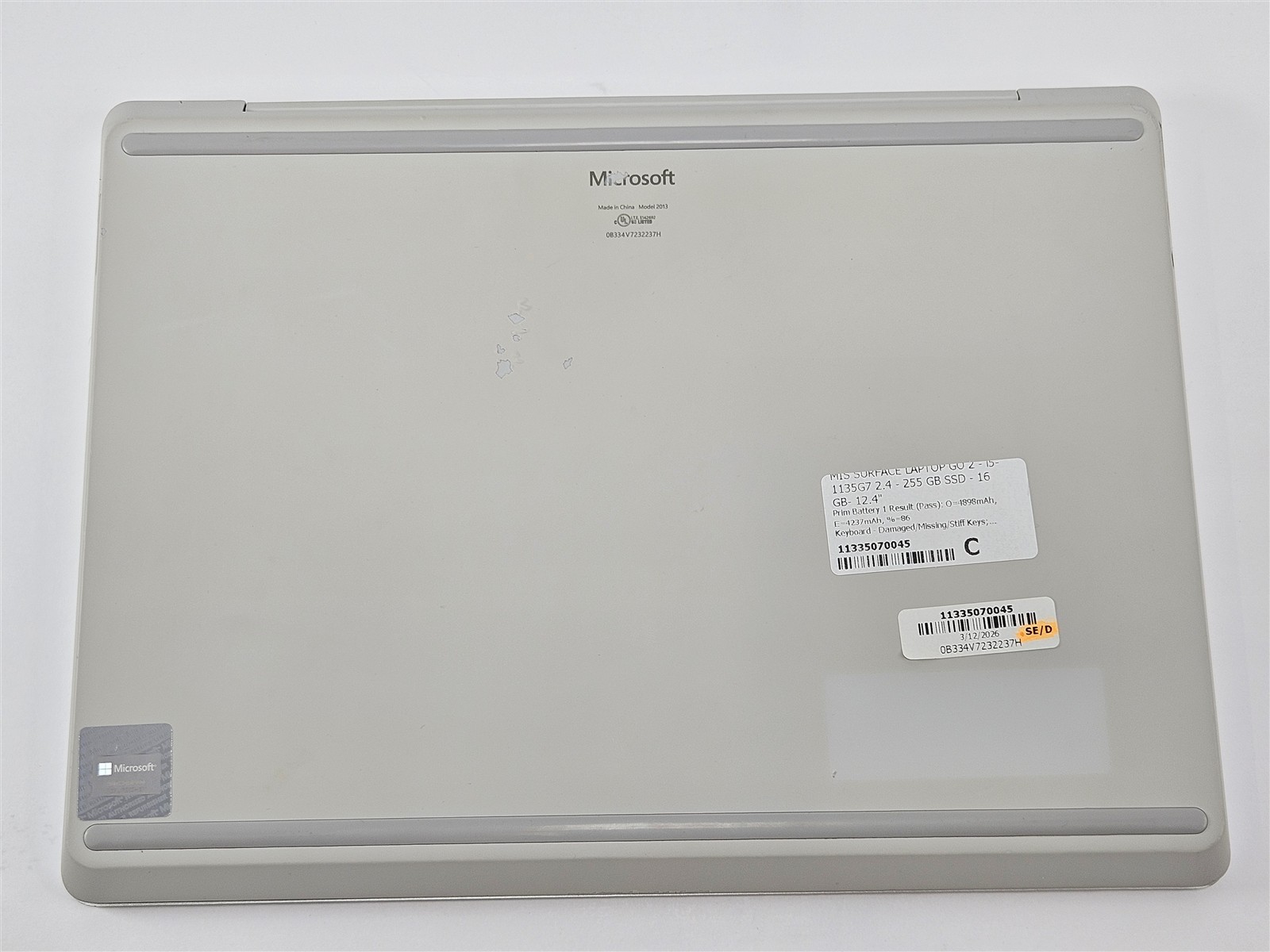 Microsoft Surface Laptop Go 2 256GB SSD 16GB RAM i5-1135G7 Platinum 1Key Missing