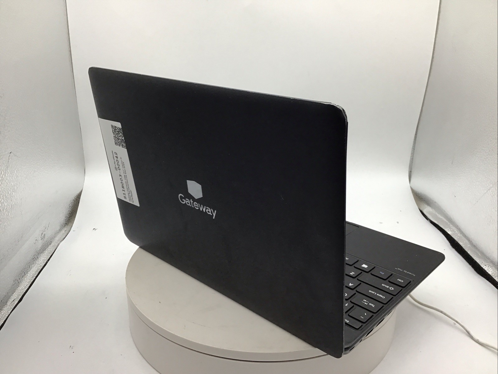 Gateway GWTN141-10BK 14.1″ Laptop i5-1135G7 NO RAM/SSD/OS BAD SCRN Parts/Repair