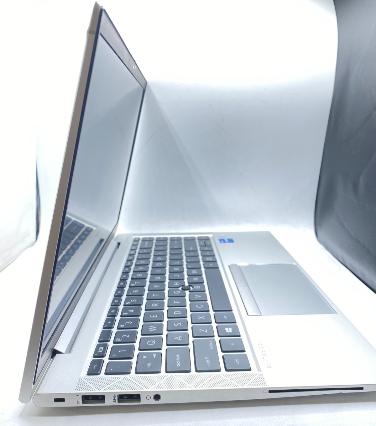 HP EliteBook 840 G8 14″ Laptop Intel i7-1185G7 3.00GHz 16GB RAM 512GB SSD