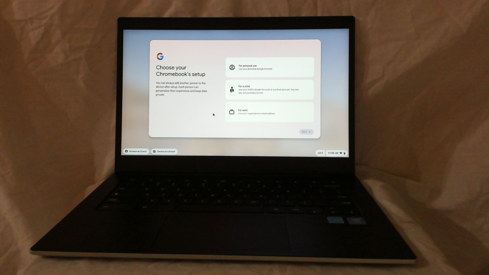 Samsung Galaxy Chromebook Go 14″ XE345XDA (2021) Excellent+Sleeve, Charger & Hub