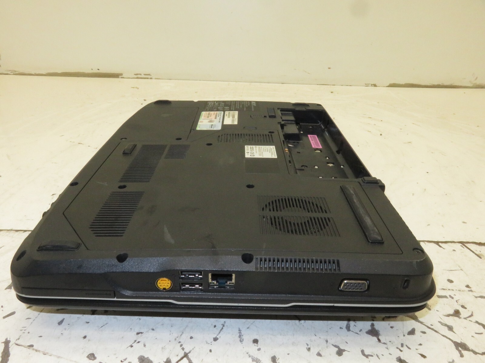 Acer Aspire 5315-2077 Laptop Intel Celeron 540 2GB Ram No HDD or Battery