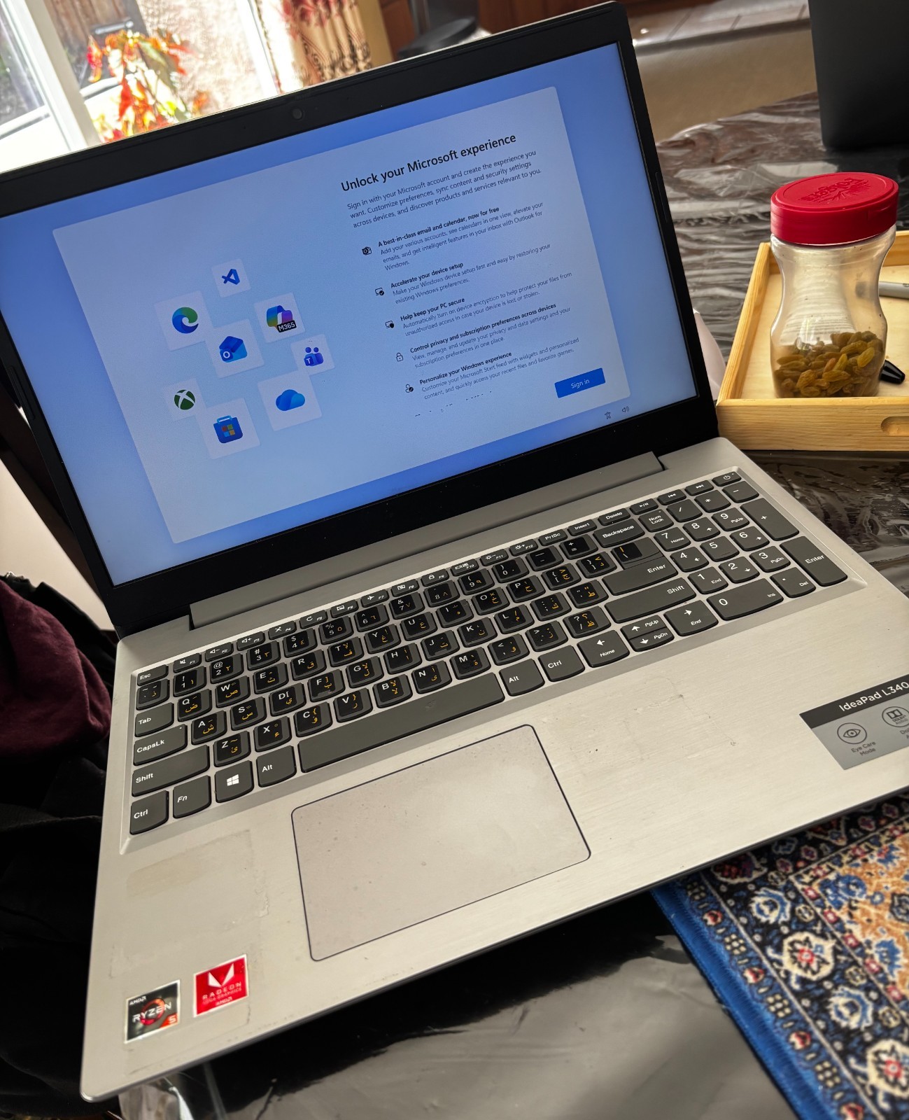 Lenovo IdeaPad L340-15API AMD Ryzen 3 3200U 2.6GHz 8 GB 1tb Hard Drive.