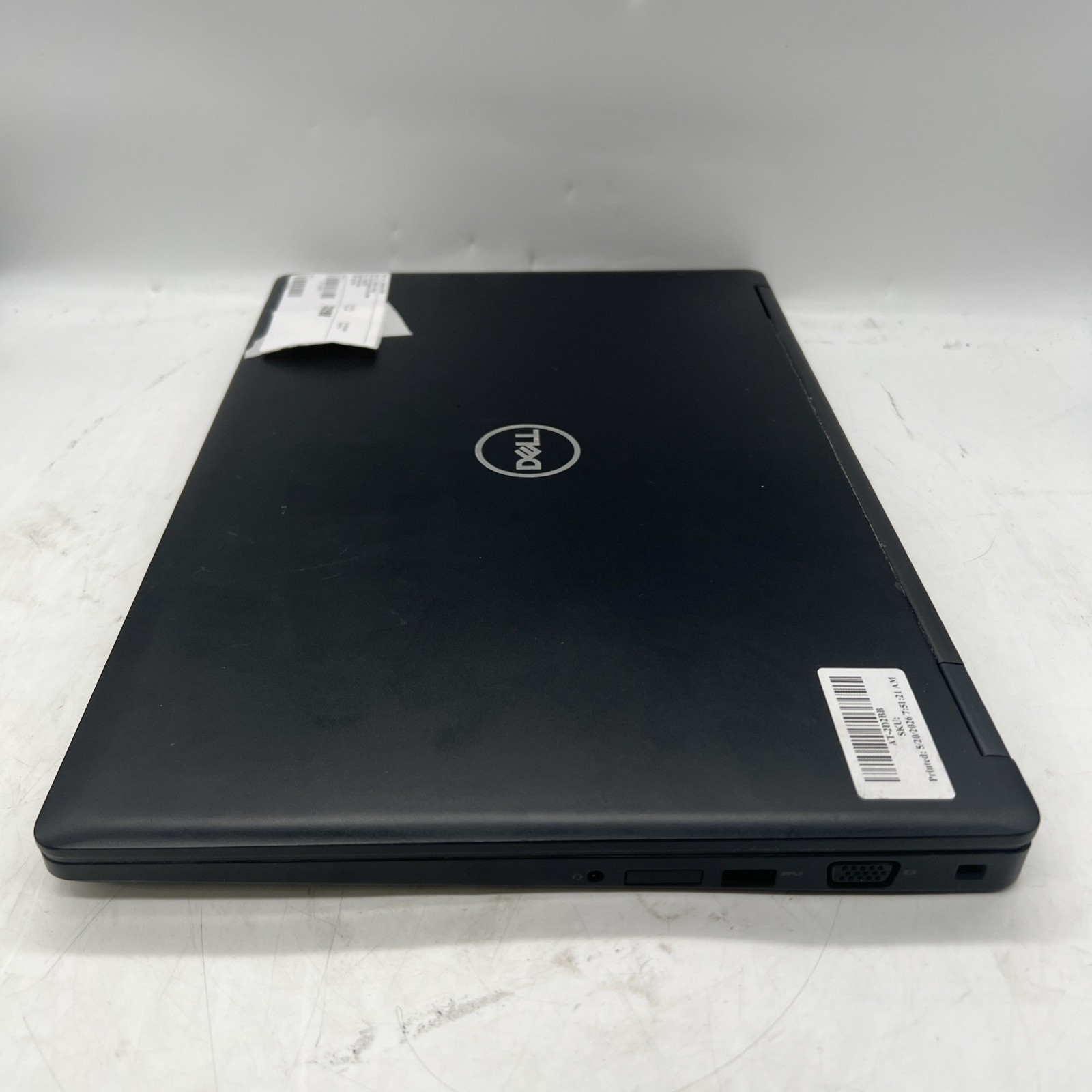 Dell Latitude 5590 Intel i3 8130U 2.2GHz 8GB RAM No Drive No OS LCD Blemish