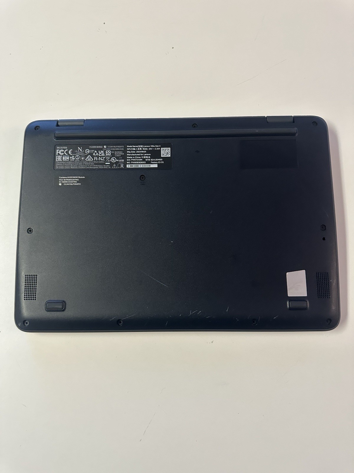 Lenovo 100 82VK0005US 11.6″ Notebook Gen 4 – HD – Intel N100 – 4 GB – 128 GB