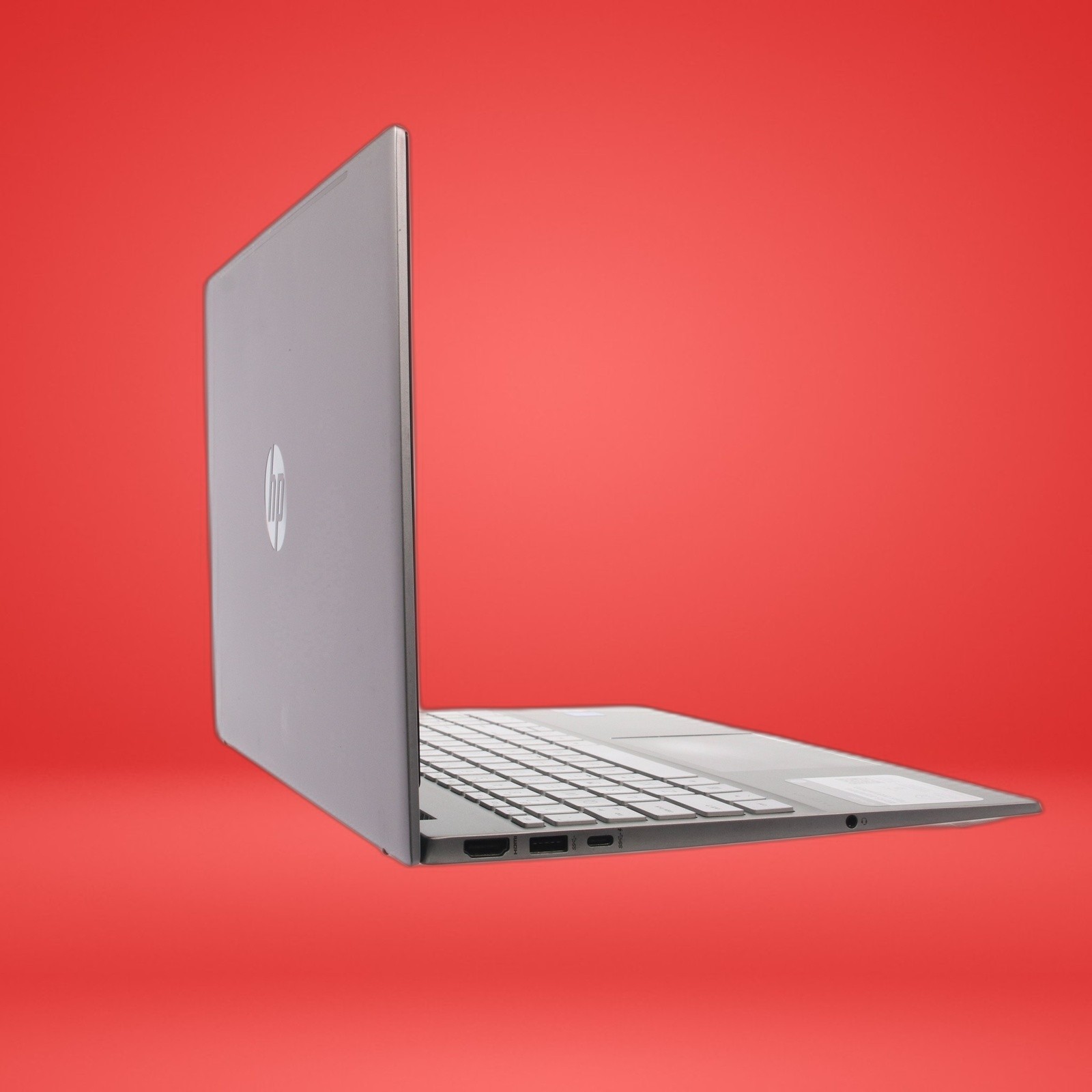 HP Pavilion 15-eg2xxx Touch Core i5-1235U 16GB RAM 256GB NVMe Win11 W/65W Adapte