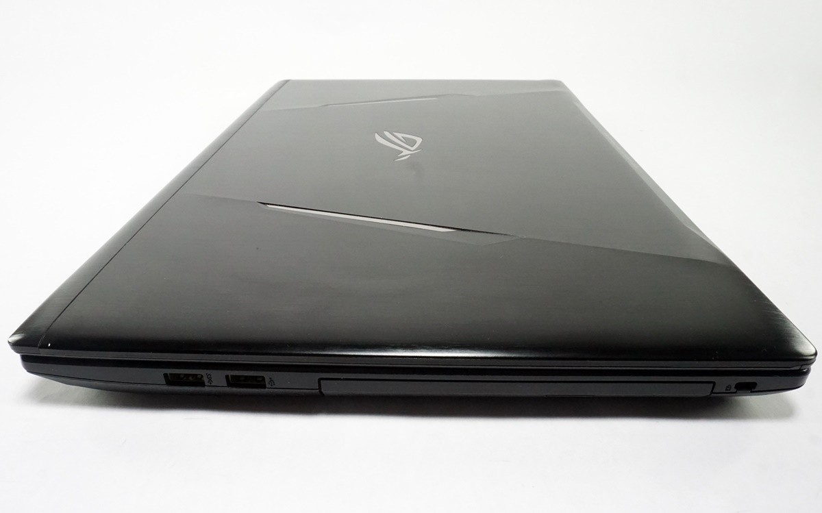 ASUS ROG GL753 17.3″ FHD i7-7700HQ 2.8GHz 16GB RAM 128GB SSD 1TB HDD GTX 1050 Ti