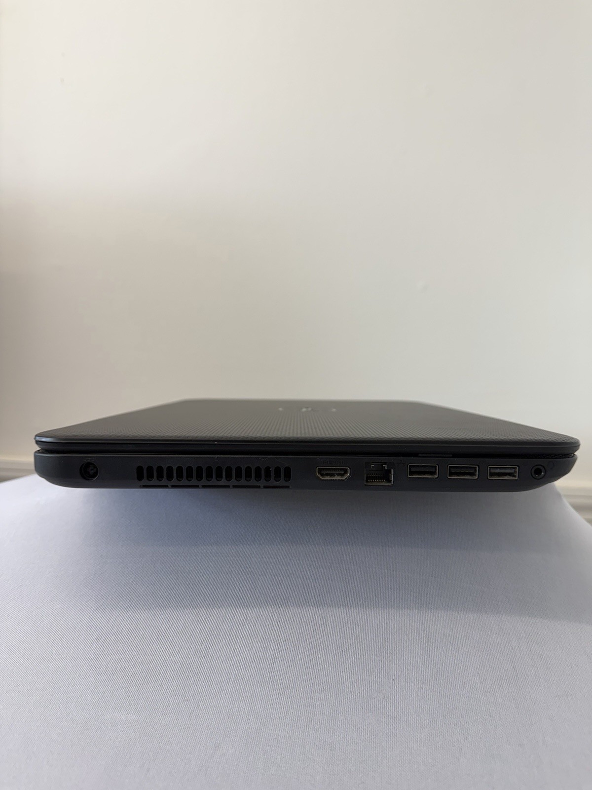 Dell Inspiron 3521 Laptop – Good Screen – Intel i3-3227U – Read Des