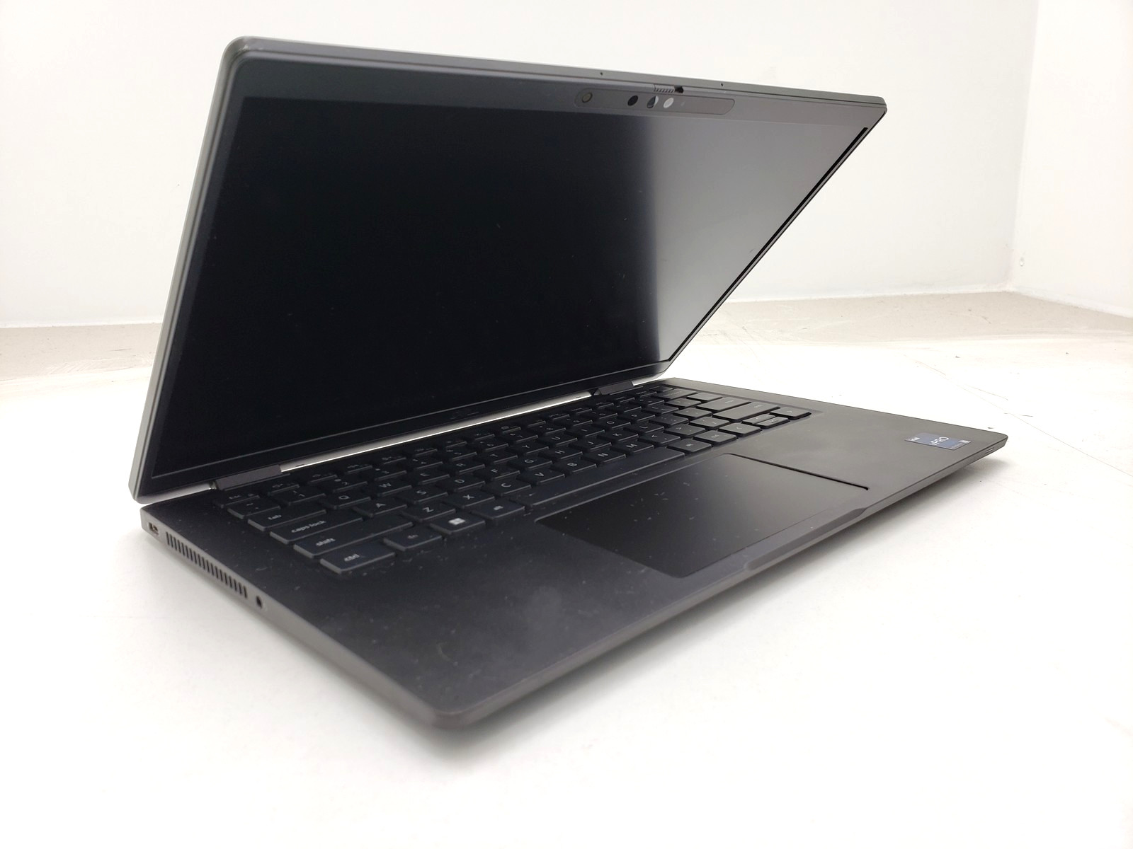 Dell Latitude 7430 Laptop PC i5-1245U 16GB RAM 512GB SSD 14″ Win 11 Pro laptop.