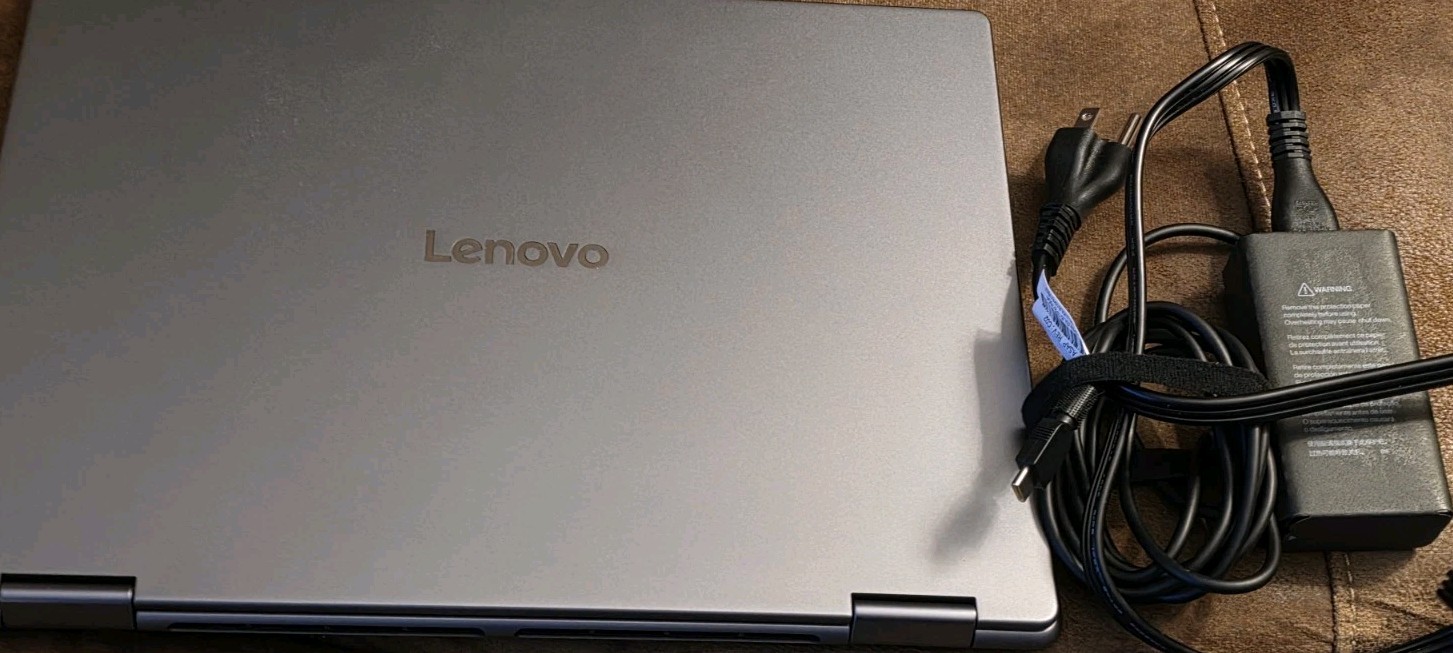 Open Box Lenovo Yoga Slim 7 2-in-1 14ILL10 Ultra 7 258V 2TB 16GB 3840 x 2400