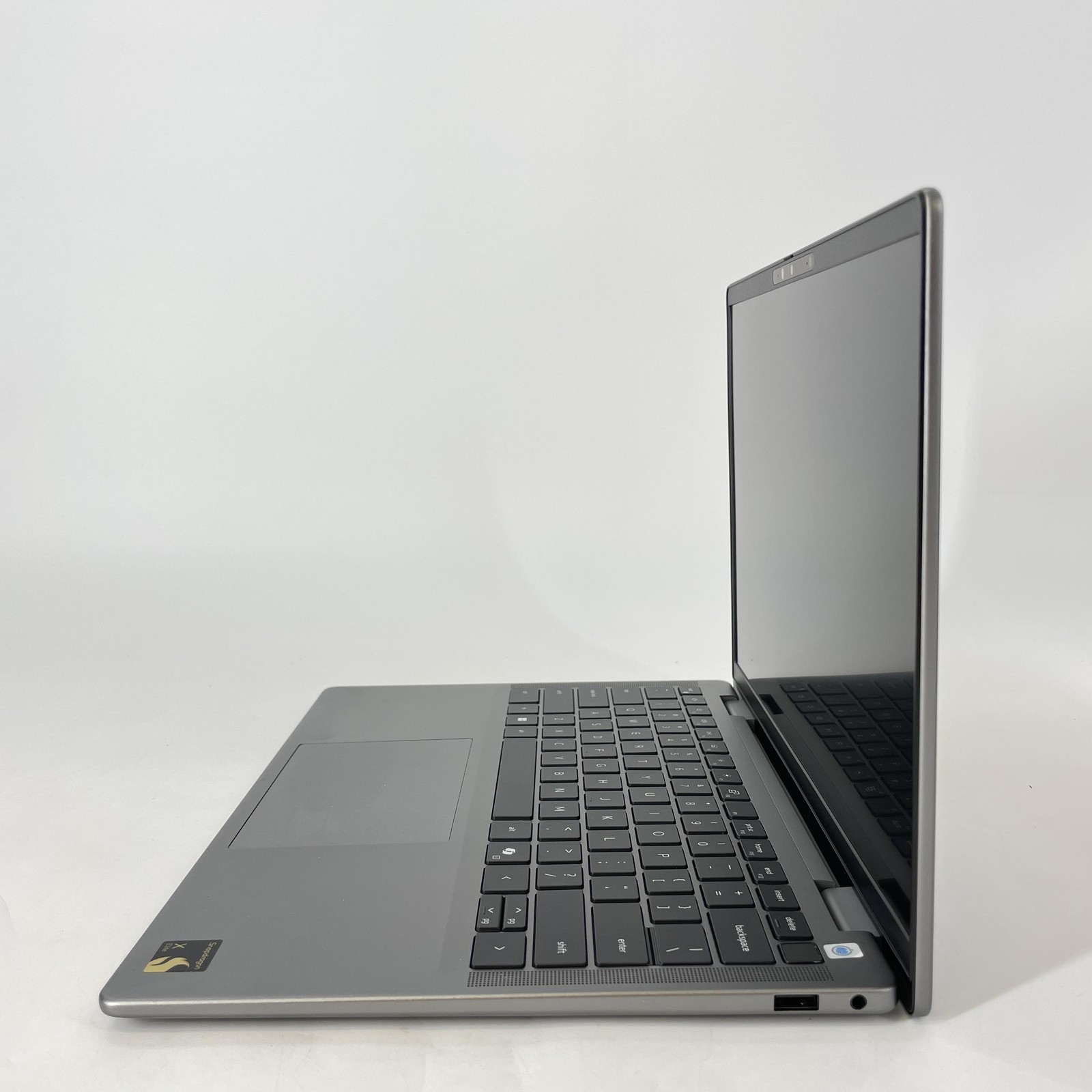 Dell Latitude 7455 14 QHD+ TOUCH 3.42 GHz Snapdragon X Elite 32GB 256GB SSD