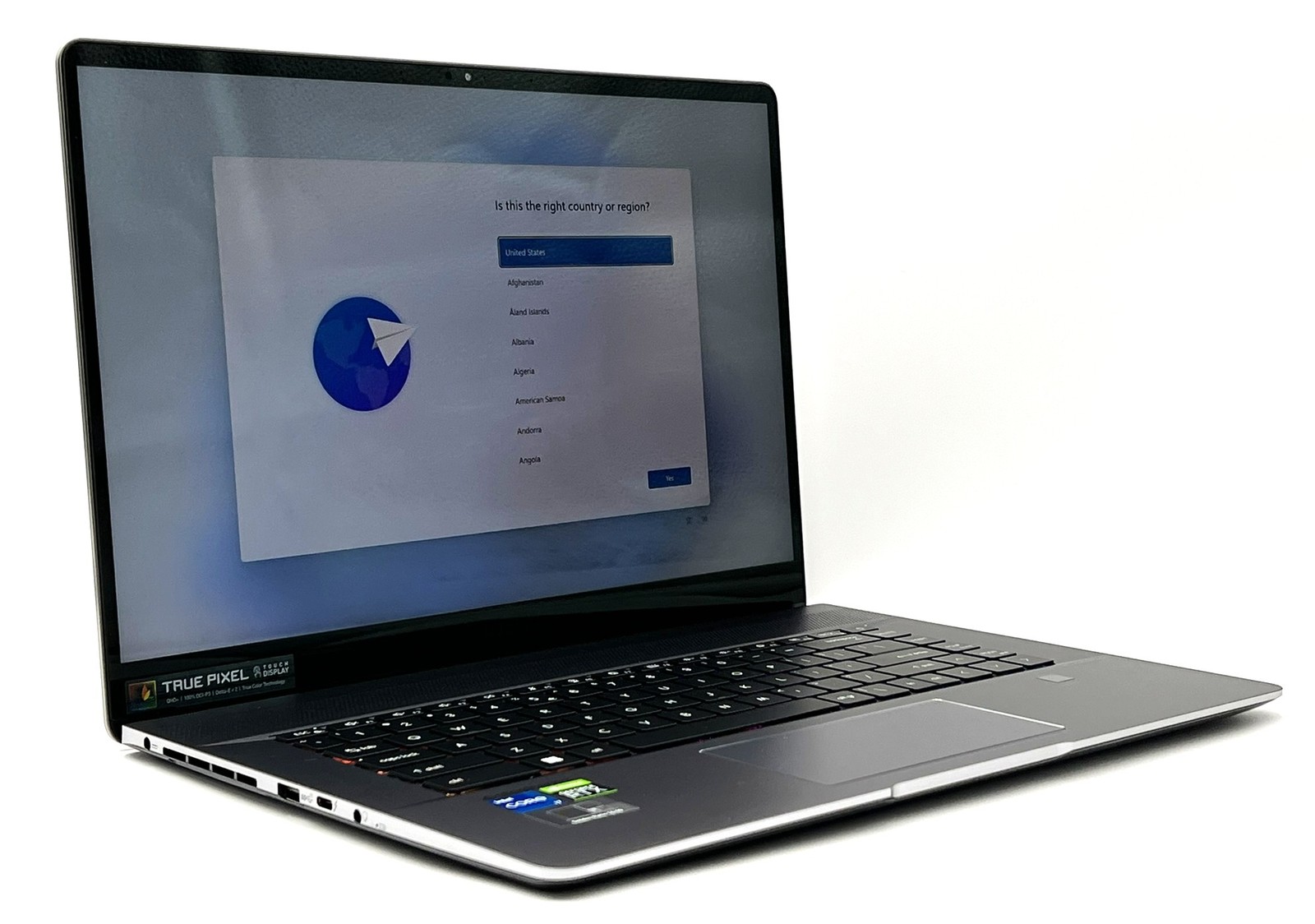 MSI – Creator Z16 16″ QHD+ Touch Screen Laptop – RTX 3060 – i7 11800H – 32GB RAM