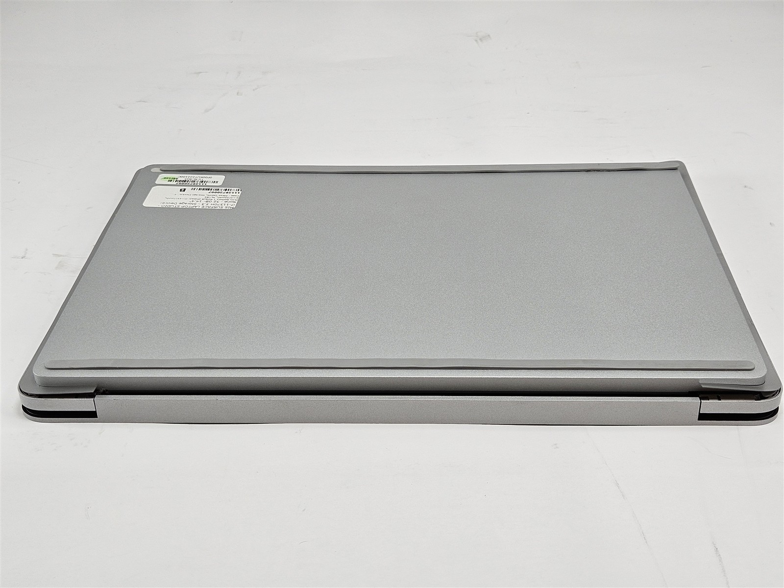 Microsoft 14.4″ Surface Laptop Studio 1964 i7-11370H 32GB RAM No SSD Platinum