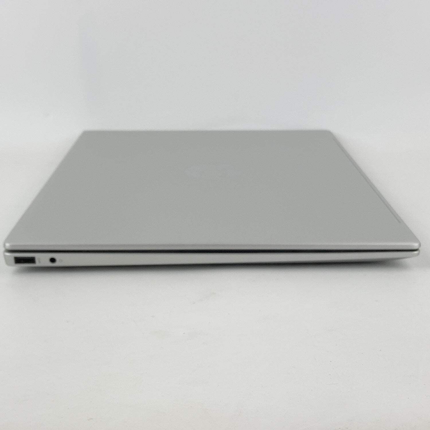 HP Pavilion 16T-AF000 16″ Core 5 120U 1.4GHz 8GB RAM 512GB SSD