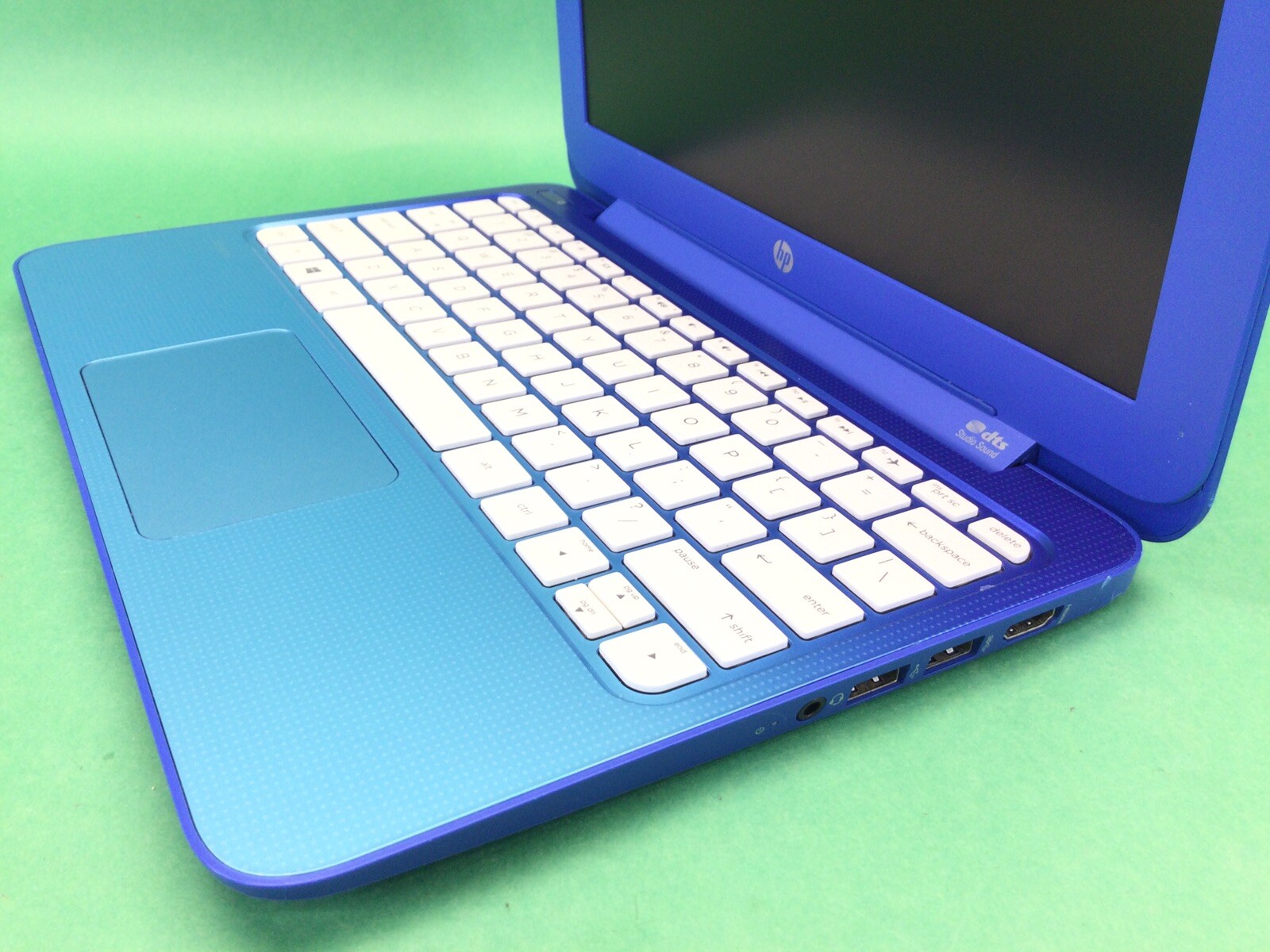 HP Steam 11-d010wm – 11.5” Notebook Laptop – Blue – UNTESTED