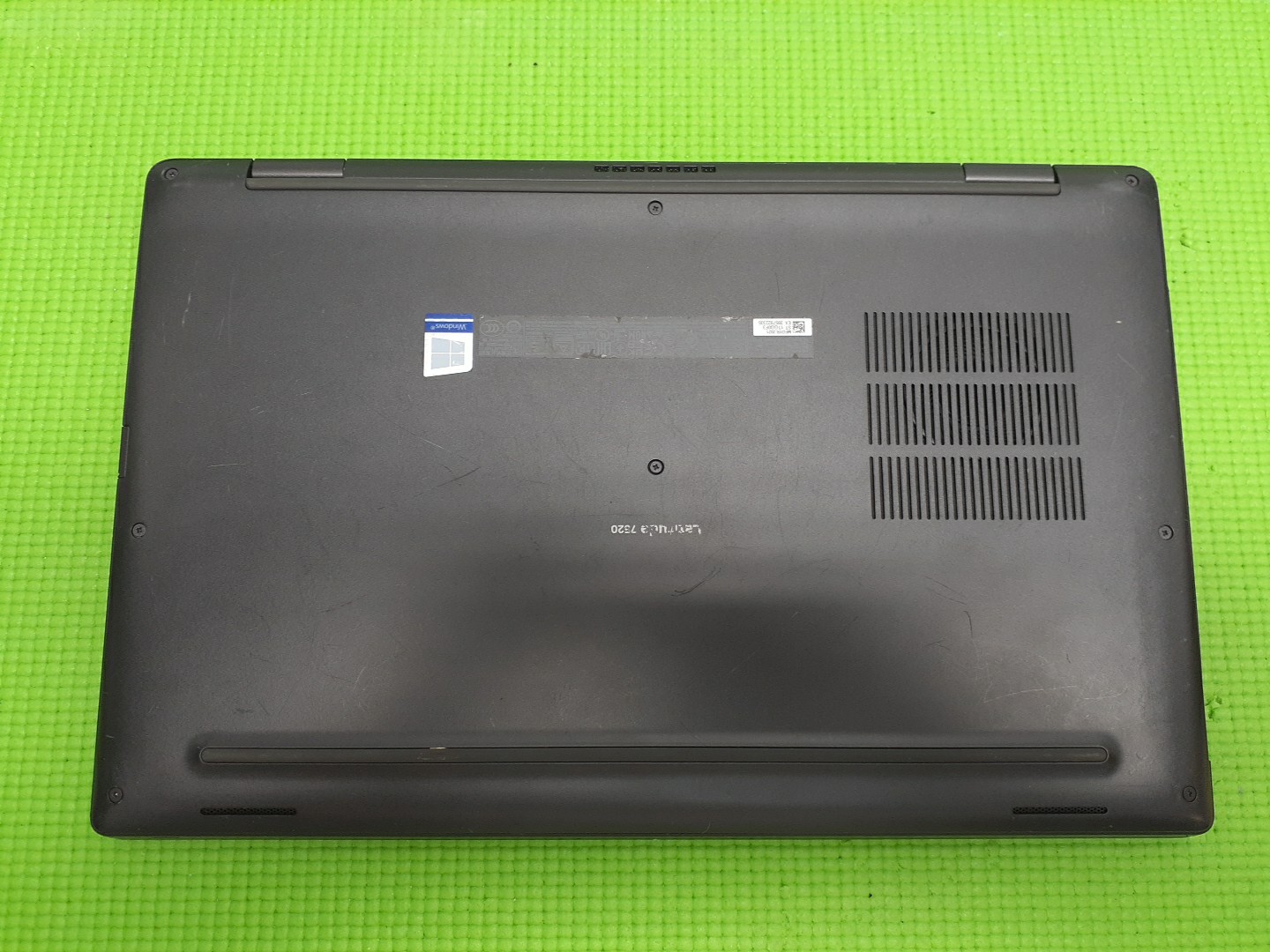 Dell Latitude 7520 15″ – I7-1165G7 – 16GB RAM – 240GB SSD – (NO AC)