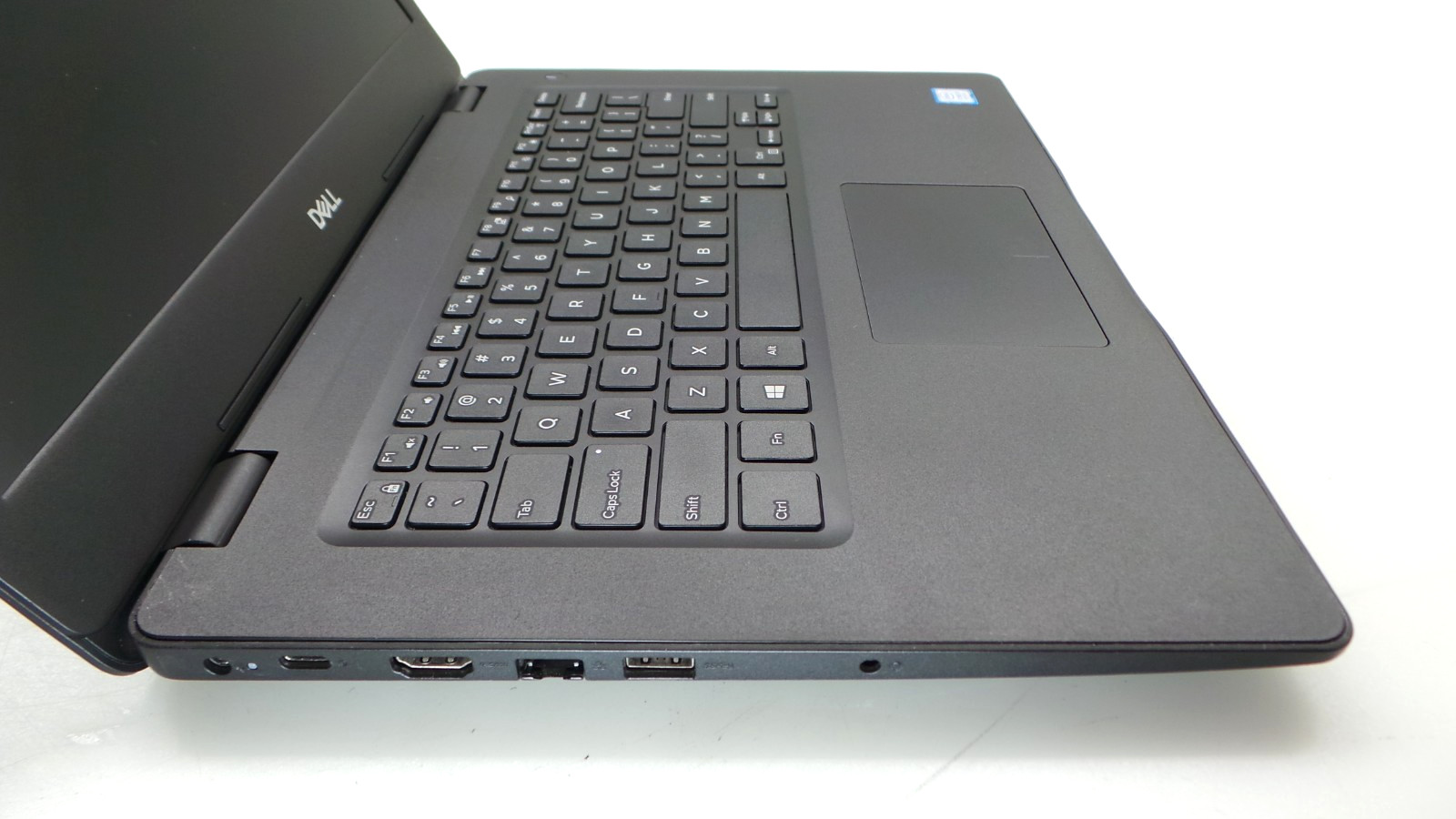 Dell Latitude 3490 | 14″ | i5-8250U 1.60GHz | 16GB 256GB SSD M.2 | WIN 11 PRO