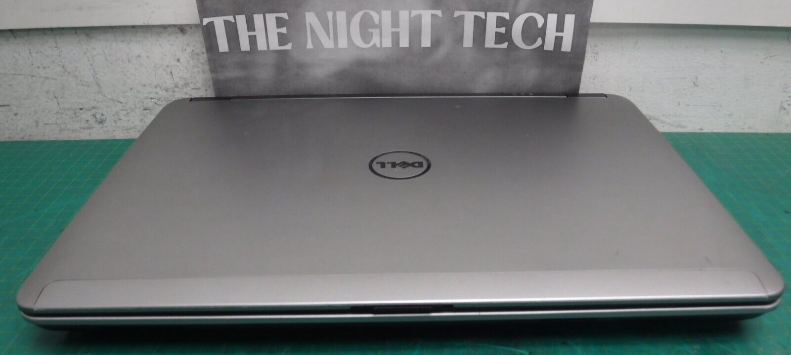 Dell Latitude E6440 Core i5-4300m 2.6GHz 4GB RAM 14″ No HDD/OS | Line on LCD Bad
