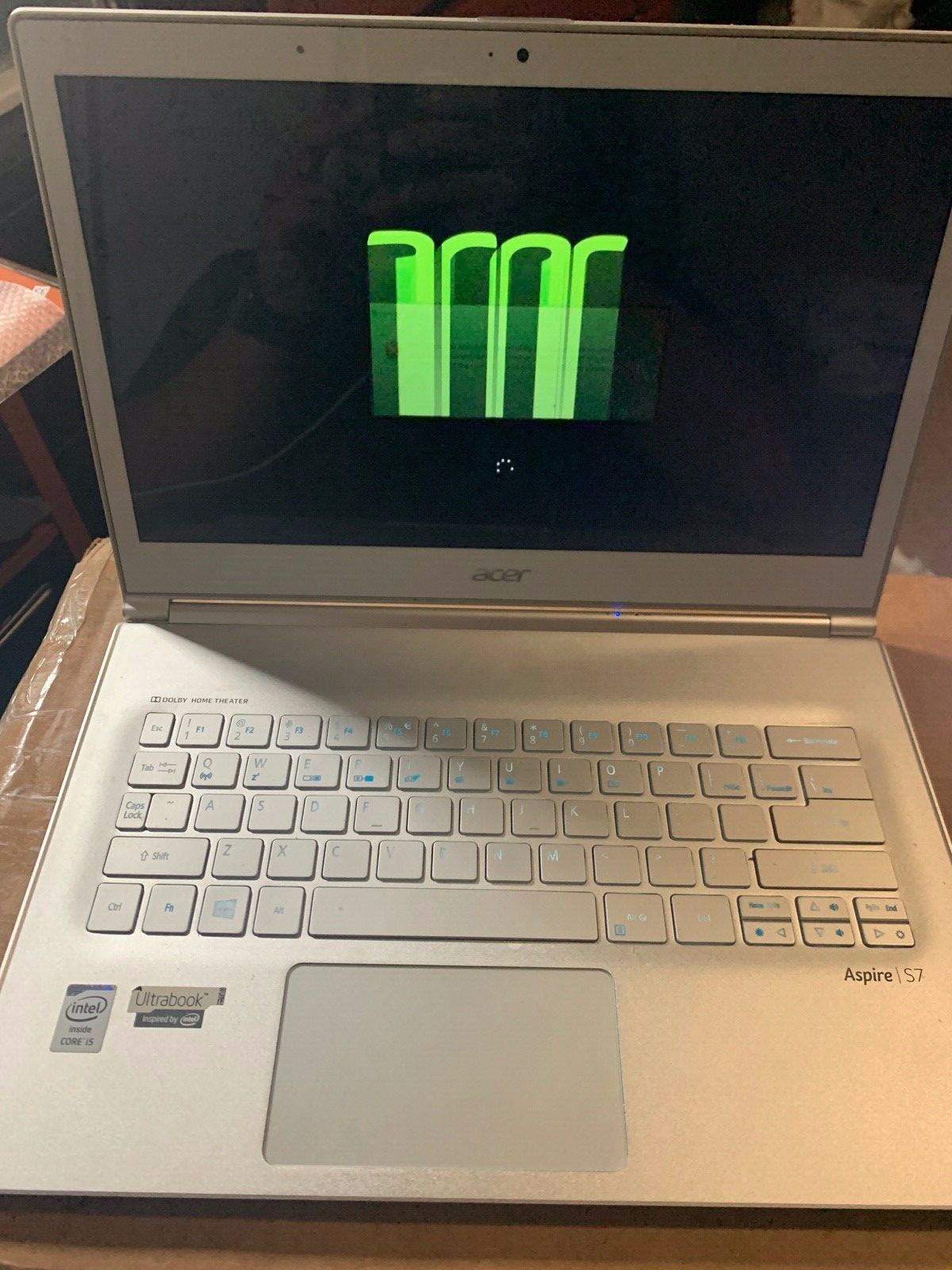 Acer Aspire S7-392-5401 13.3in. (256GB, Intel Core i5 4th Gen., 1.33GHz, 8GB)…