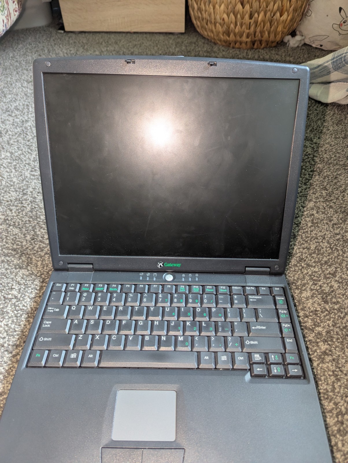 Gateway Solo 5300 Laptop Lot of 2 Wi-Fi Card, Charger, 512MB Ram, Floppy, CD