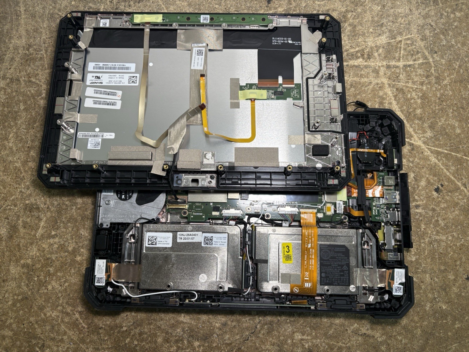 Dell Latitude 7212 Rugged Extreme Tablet i5-8350U 8GB RAM NO SSD NO BATT